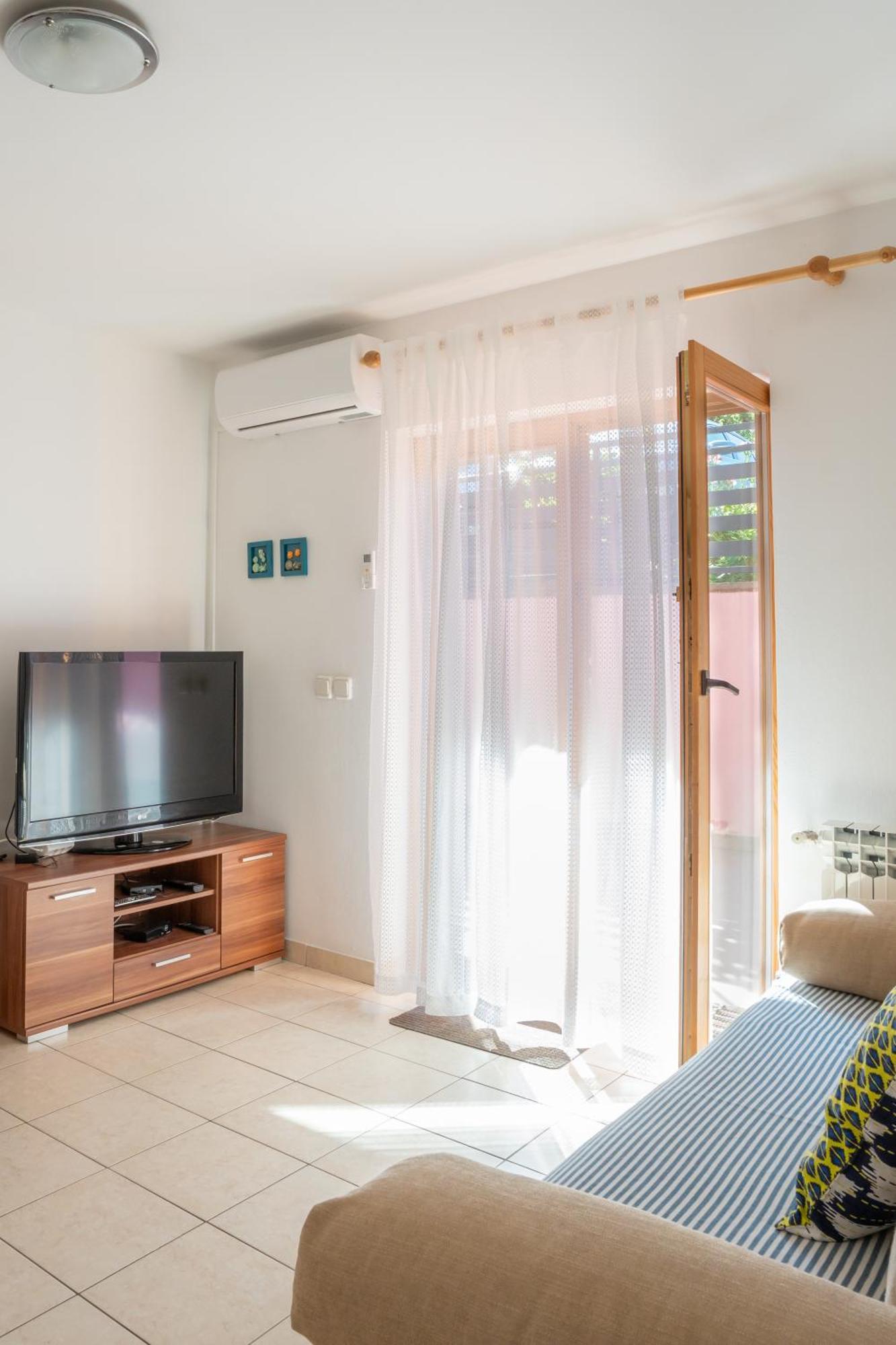 Sunny Apartment Valbandon ฟาชานา ภายนอก รูปภาพ