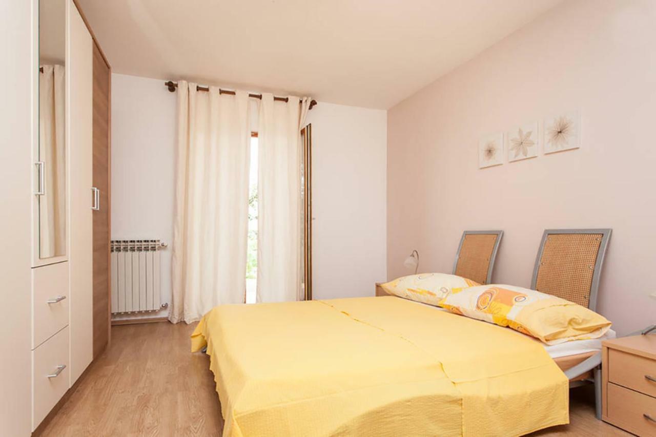 Sunny Apartment Valbandon ฟาชานา ภายนอก รูปภาพ